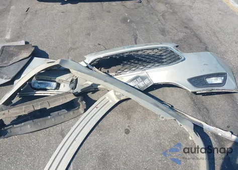 2016 Ford Focus Se z USA, uszkodzony, nr VIN 1FADP3F20GL401697